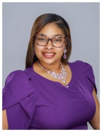 Cevahni McNeill Headshot