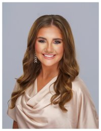 Marli Kate Powell Headshot