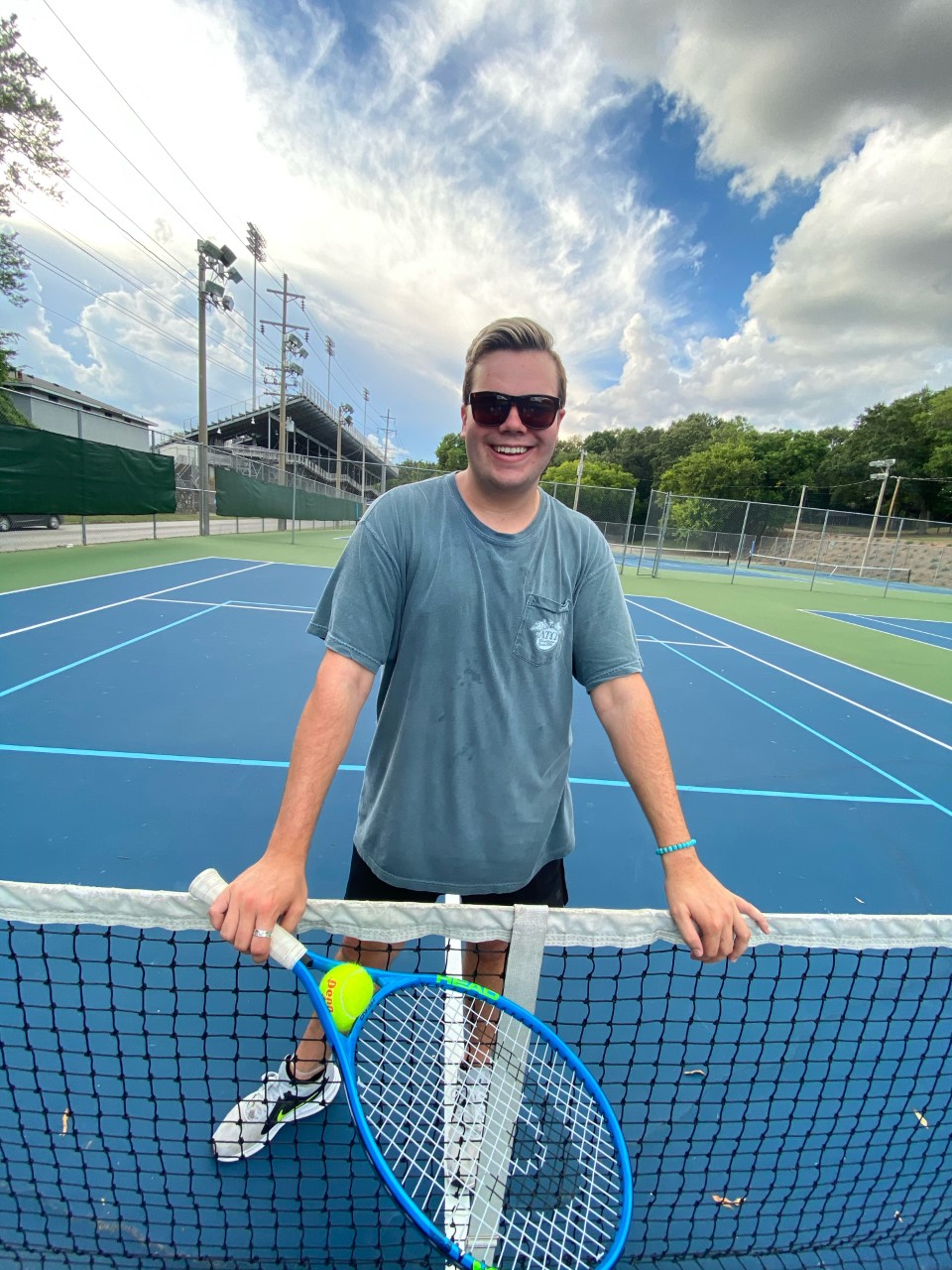 Matt Anderson on a tennis court