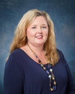 Amanda Mathis head shot