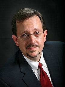 lloyd-jones-headshot.jfif